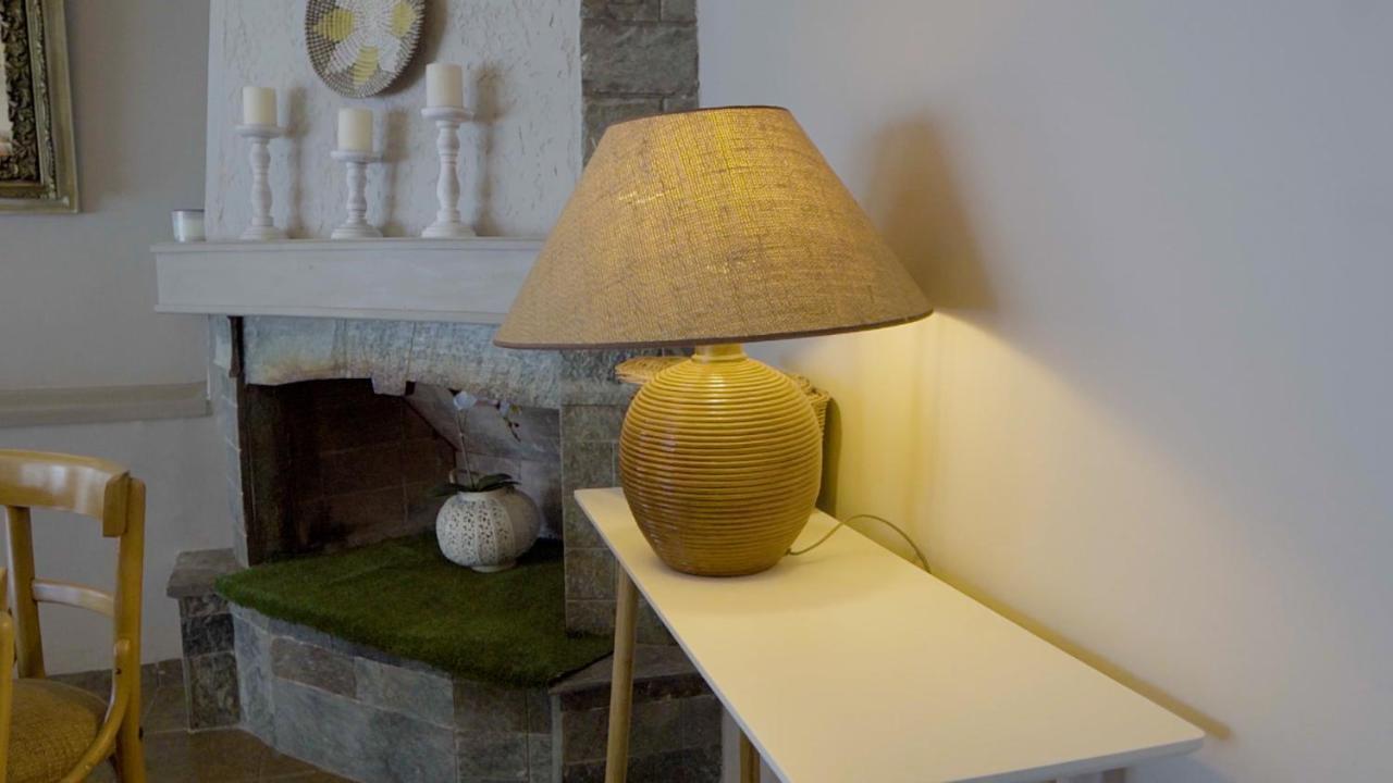Villa Paul Seafront House Mesongí Esterno foto