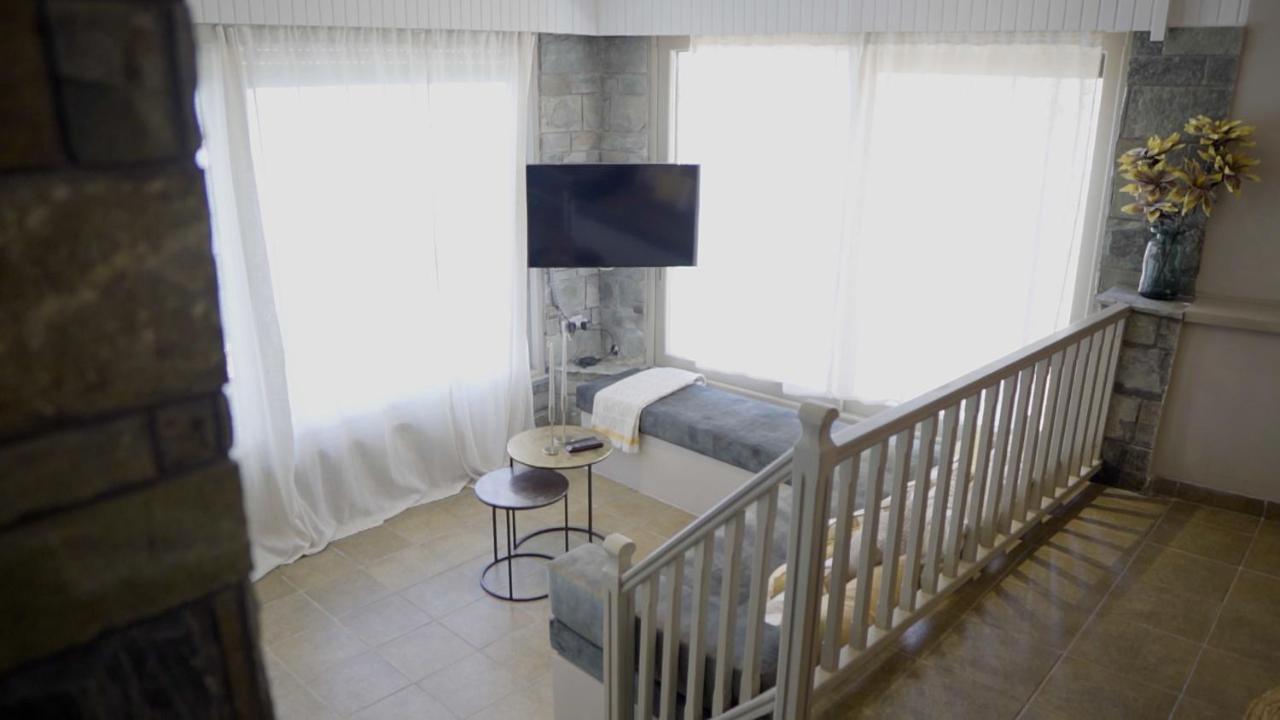 Villa Paul Seafront House Mesongí Esterno foto