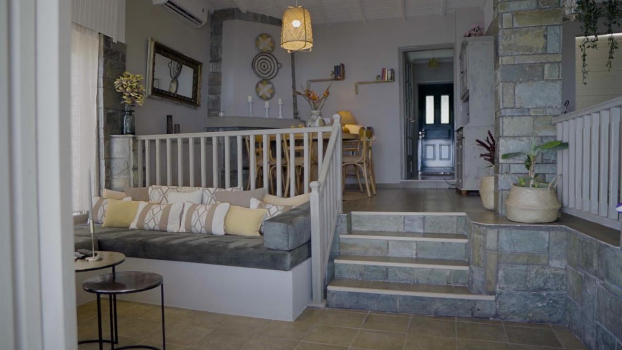 Villa Paul Seafront House Mesongí Esterno foto